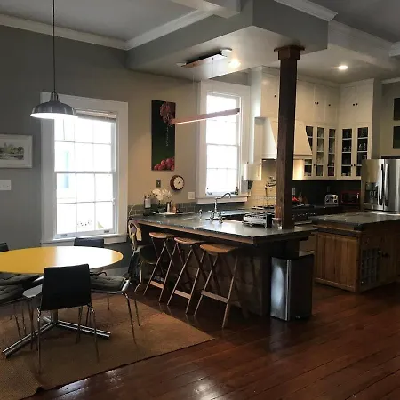 Eclectically Furnished In The Heart Of Nola * New Orleans