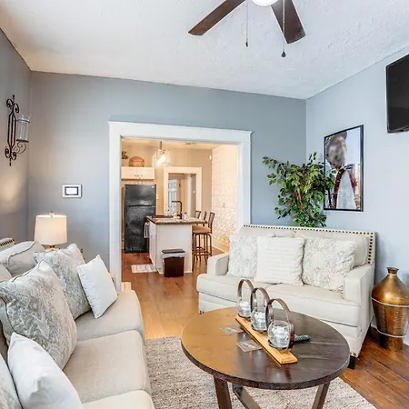 3 Mi To French Quarter: Retreat W/ Bbq, Yard Holiday home *