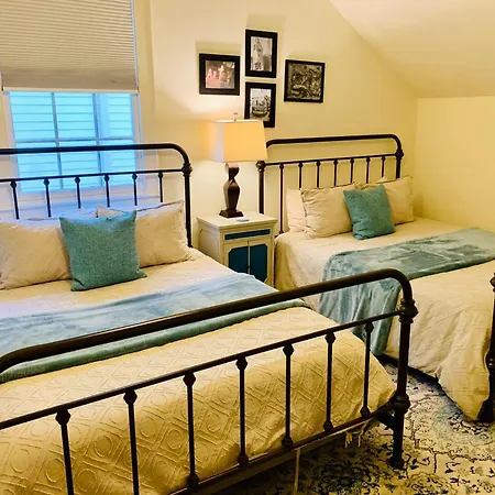 Holiday home Charming Creole 2 Blocks Across Rampart St From French Quarter New Orleans