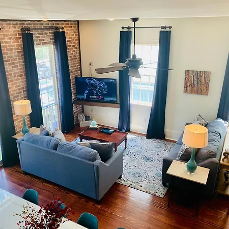 Charming Creole 2 Blocks Across Rampart St From French Quarter Holiday home