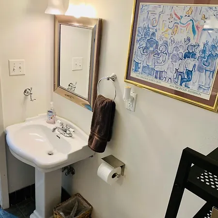 Apartment Hidden Jewel Btwn French Quarter & Frenchmen St New Orleans