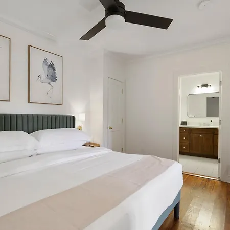 Louis Park Hotel