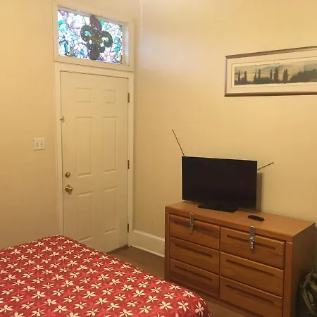 Near Bustling Magazine St With Bikes Holiday home *