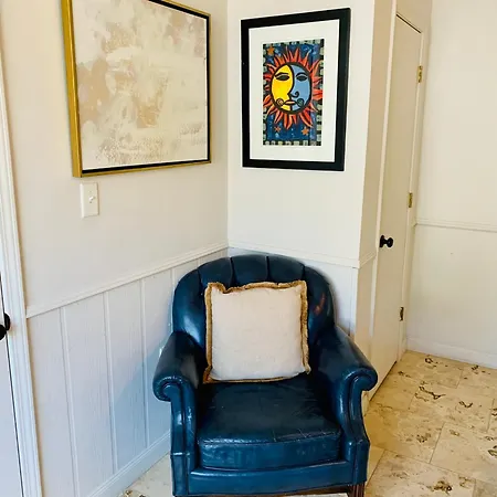 Hidden Jewel Btwn French Quarter & Frenchmen St Apartment New Orleans
