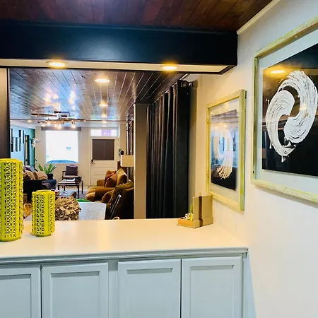 Apartment Hidden Jewel Btwn French Quarter & Frenchmen St *