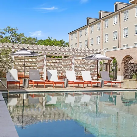 Aparthotel Bywater