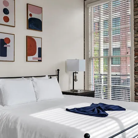Apartment Brick & Beam Retreat Near Nola Attractions *