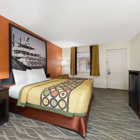 Hotel Super 8 By Wyndham New Orleans
