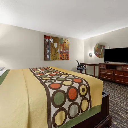 Super 8 By Wyndham 2*