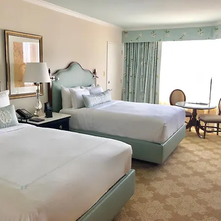 The Windsor Court 5*