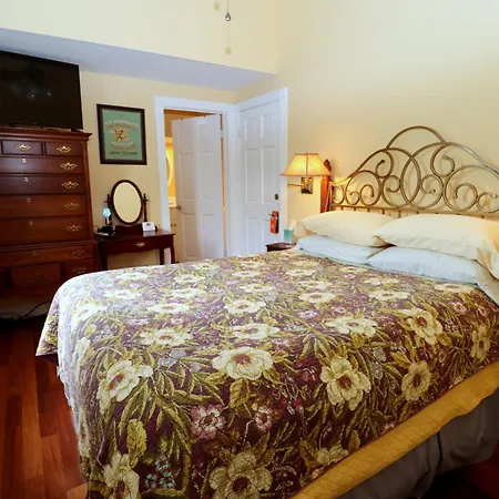 R&b - Award Winning (adults Only) 3* New Orleans