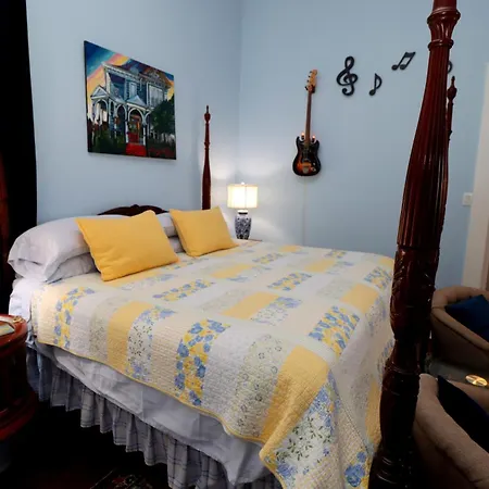 R&b - Award Winning (adults Only) Bed & Breakfast 3*
