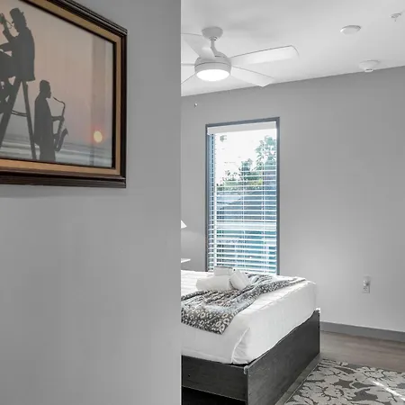 Bywater At 4200 St Claude Avenue Apartment