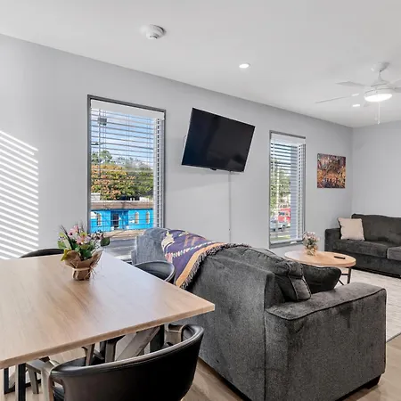 Bywater At 4200 St Claude Avenue Apartment *
