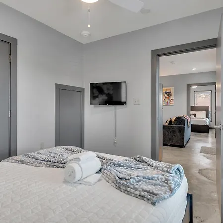 Bywater At 4200 St Claude Avenue Apartment