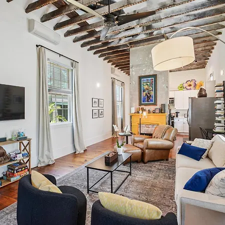 Saint Claude Stunner Holiday home *