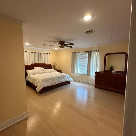 Ponderosa Villa