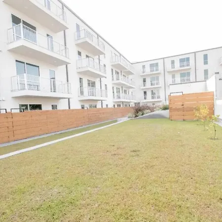 Holiday home Modern Bywater Pool & Gym