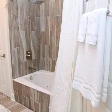 Holiday home Creole W Full Kitchen Near Frenchmen St New Orleans