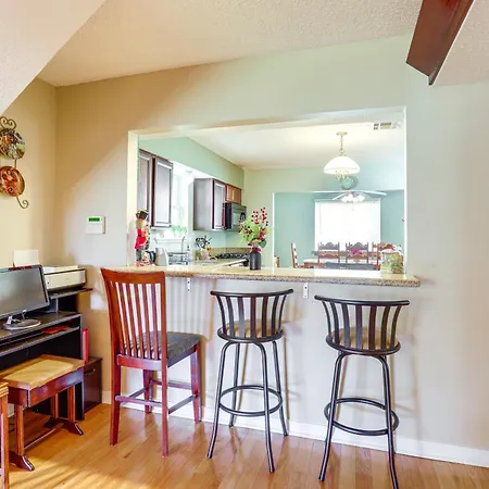 5 Mi To French Quarter: Nola W/ Decks Holiday home New Orleans