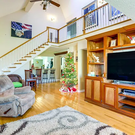 Holiday home 5 Mi To French Quarter: Nola W/ Decks New Orleans