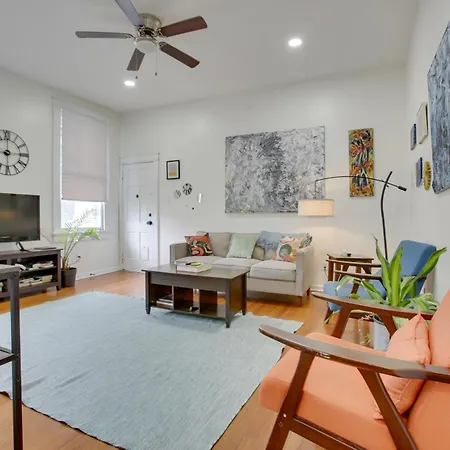 Holiday home 6 Blocks To Freret St Eats And Music Nola *