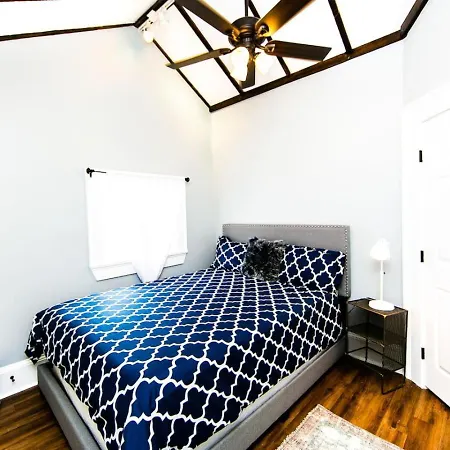 Mandeville Creole Upper And Lower Holiday home *
