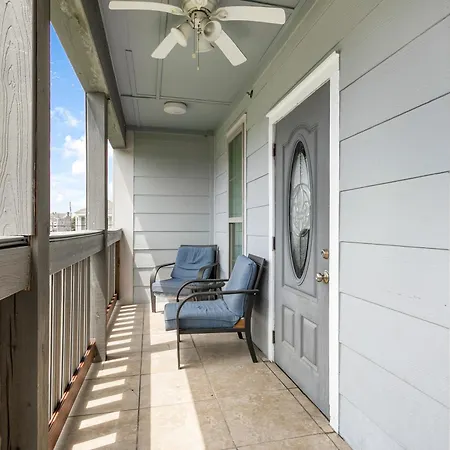 Stunning Near French Quarter New Orleans