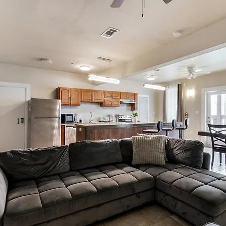 Apartment Fully-furnished 4br Near Fq New Orleans