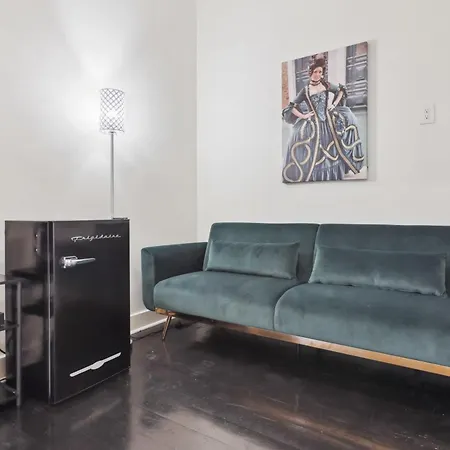 Apartment Roami At St. Helene