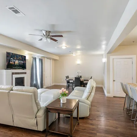 Spacious And Fully Furnished Near St. Charles *