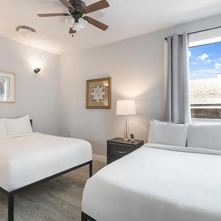 Apartment Baronne Street Spacious And Fully Furnished
