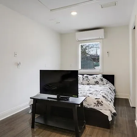Cute 7blocks From French Q Steps To Jazz Venues, Free Gated Parking Included Apartment New Orleans