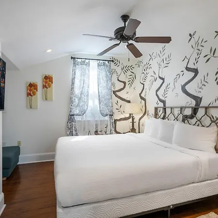 4br Luxury Uptown Retreat W Private Heated Pool New Orleans
