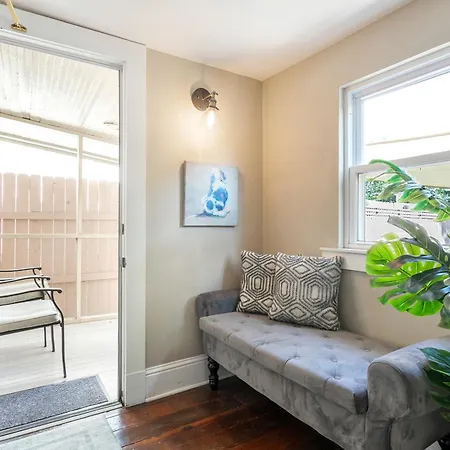 Holiday home 4br Luxury Uptown Retreat W Private Heated Pool New Orleans
