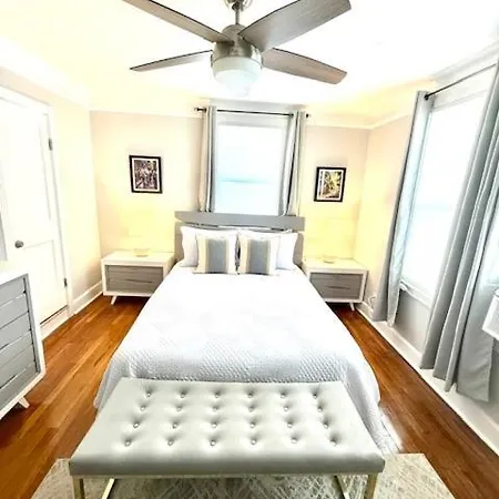 Renovated Charming 2br Close To French Quarter * New Orleans