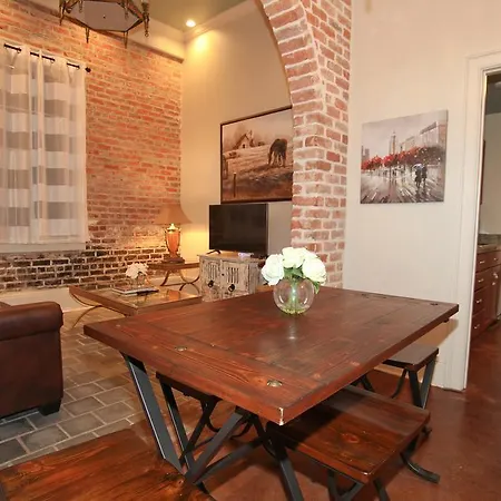 French Quarter Luxury Two-Bedroom Suite 1204 Apartment New Orleans