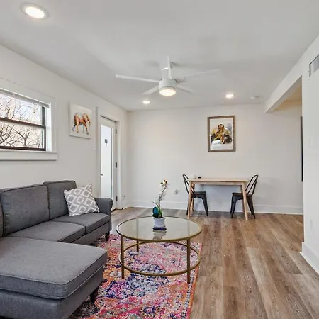 Cute 1bed 1bath 4 Blocks From French Q And Steps To Jazz & Music Venues Apartment New Orleans