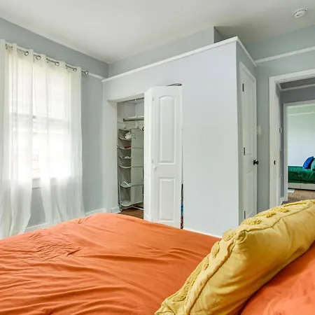 Work & Play: Colorful In Heart Of Nola!