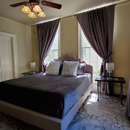 Apartment Walker Mansion On St Charles Ave - Unit 5 New Orleans