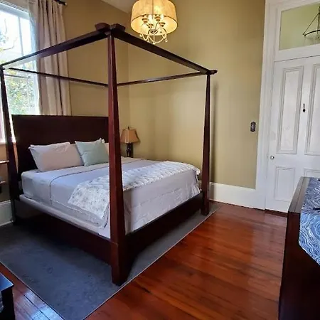 Walker Mansion On St Charles Ave - Unit 5 Apartment New Orleans
