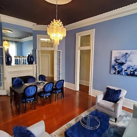 Apartment Walker Mansion On St Charles Ave - Unit 5 *