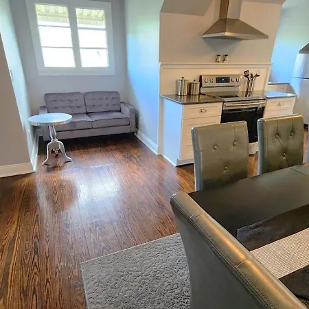 Walker Mansion On St Charles Ave - Unit 6 Apartment New Orleans
