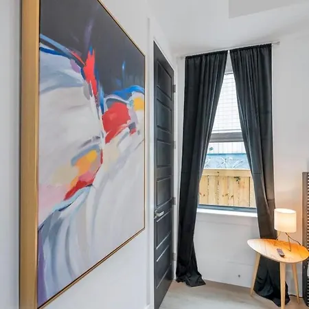 Charming 5br Retreat Near Park In New Orleans