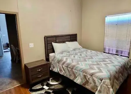 Charming 1br In Mid-city Holiday home *