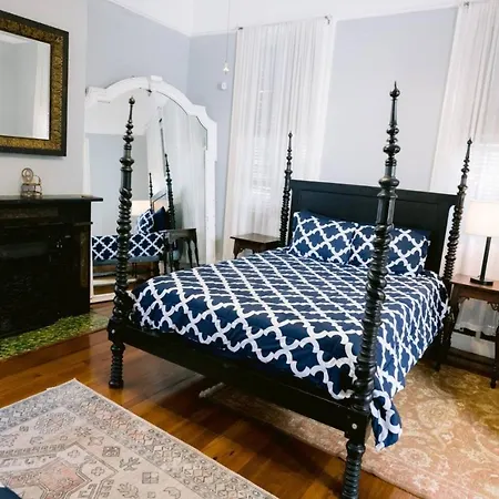 Holiday home Ursulines Historic Creole Mansion Steps To Qtr *