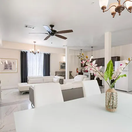 Apartment Stunning Close To French Quarter