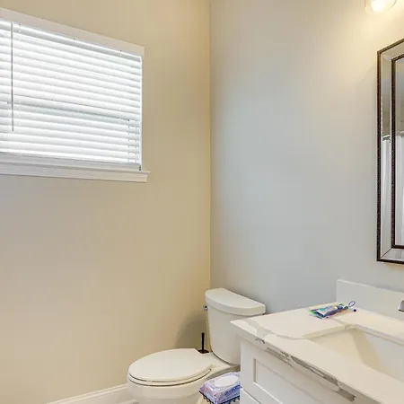 1 Mi To Caesars Superdome: Contemporary Nola Abode Holiday home New Orleans