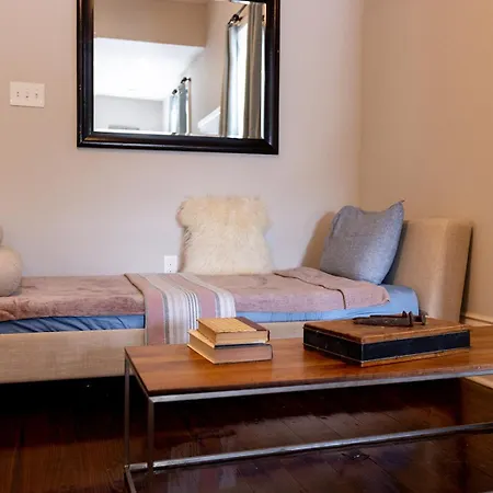 Historic Marigny House Mins To French Quarters! Holiday home *