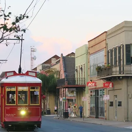 Apartment Cute 2bed 1 Bath 1half Bath, 7 Blocks From French Q Steps To Jazz Venues, Free Gated Parking Incl New Orleans